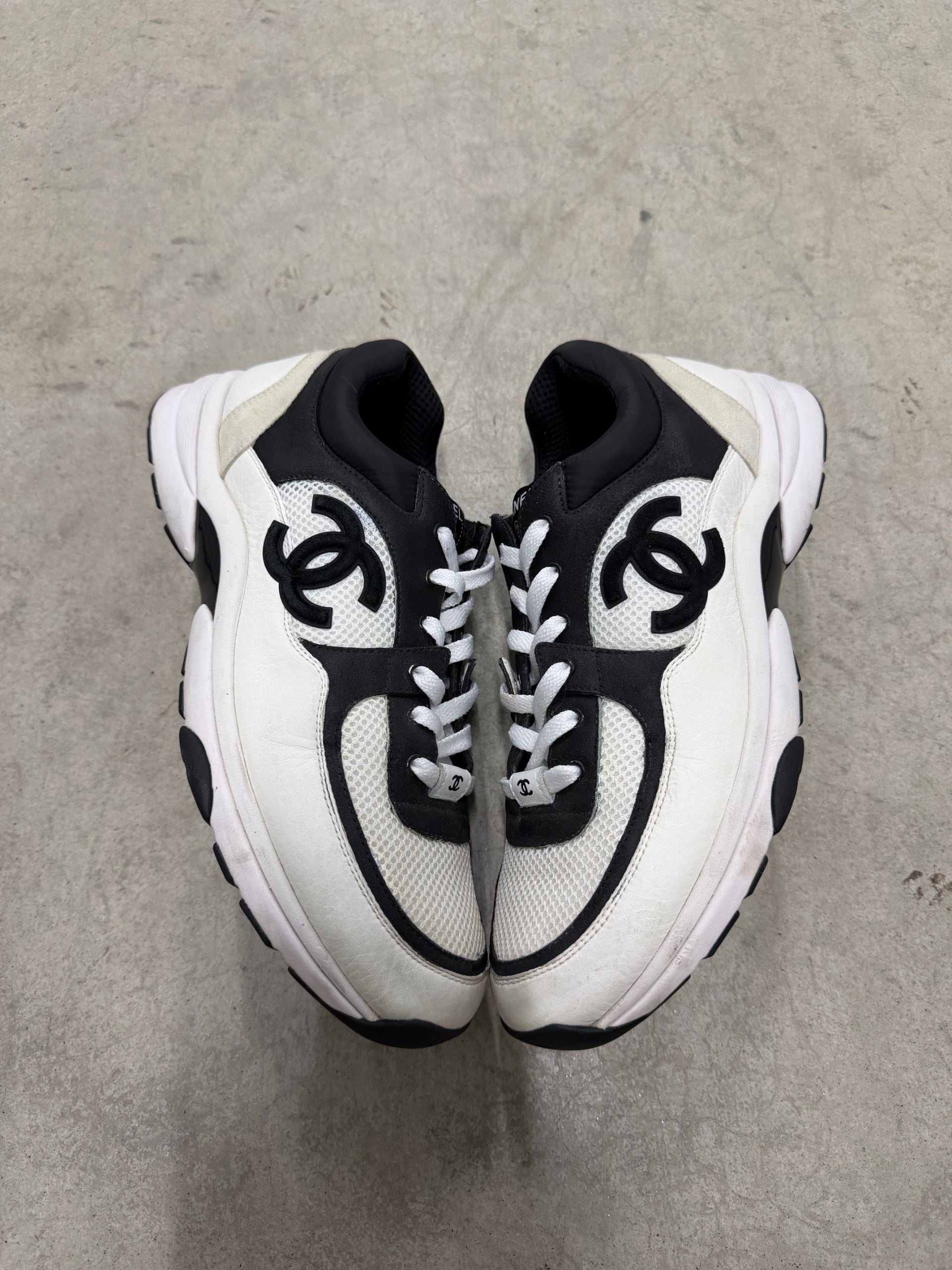 CHANEL SNEAKERS “ White Black “